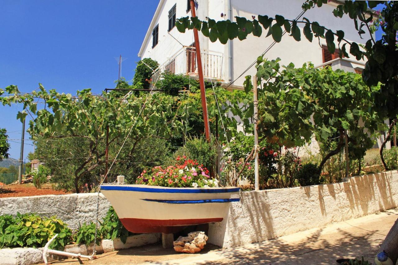 Apartments By The Sea Sali, Dugi Otok - 8110 외부 사진